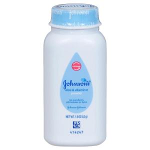 imageJohnsons Baby Naturally Derived Cornstarch Baby Powder with Aloe and Vitamin E for Delicate Skin Hypoallergenic and Free of Parabens Phthalates and Dyes for Gentle Baby Skin Care 15 ozFragrance free